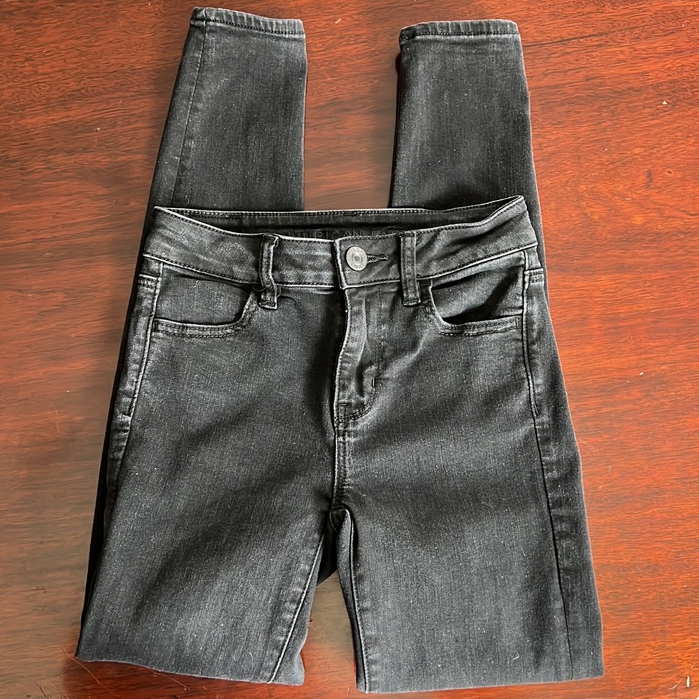 American Eagle black stretch/skinny jeans